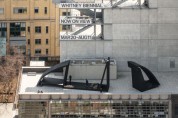 현대자동차-휘트니 미술관, 10년 장기 파트너십 ‘현대 테라스 커미션’ 첫 번째 전시 개막